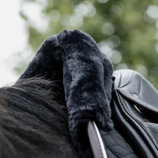 Skin Friendly Dressage Saddle Pad - Black