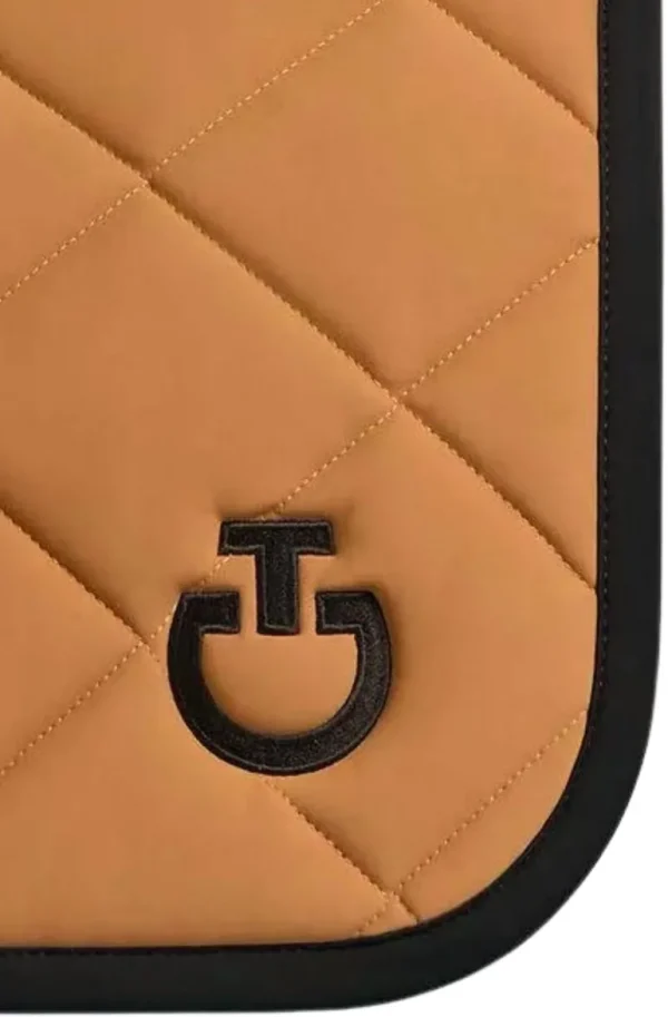 SS24 Diamond Quilted Jump Pad - Camel/Black